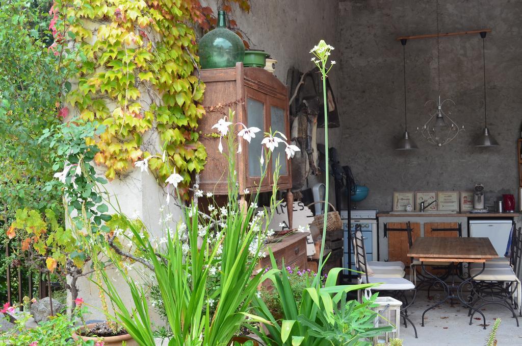Hameau D'Hotes La Roseraie-Drome Condorcet Εξωτερικό φωτογραφία